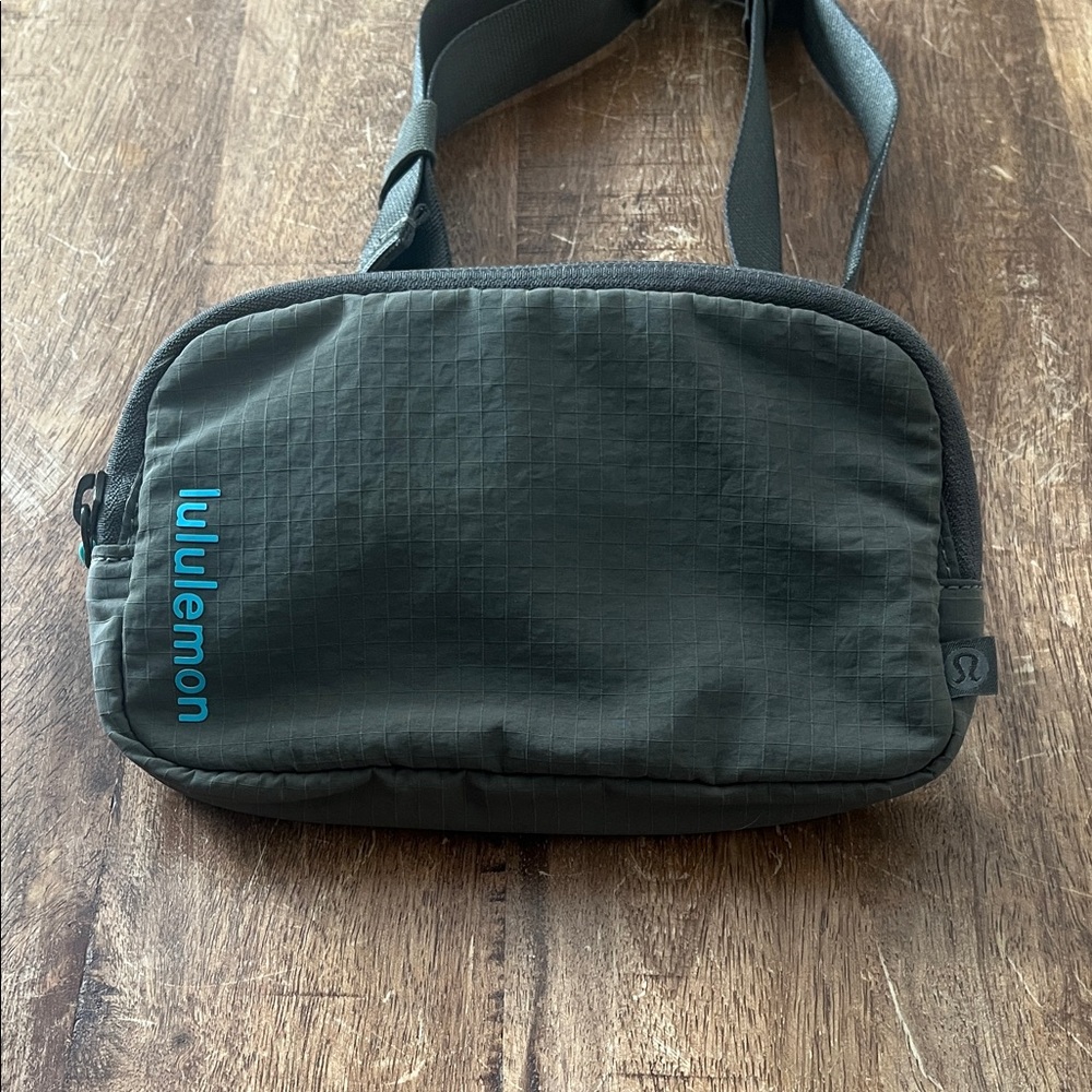 lululemon mini crossbody belt bag